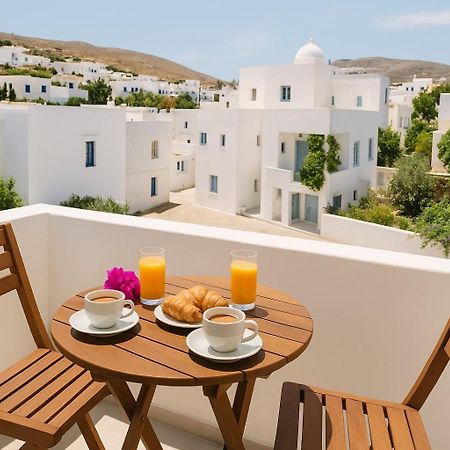 Virginia Studios Tinos Luaran gambar
