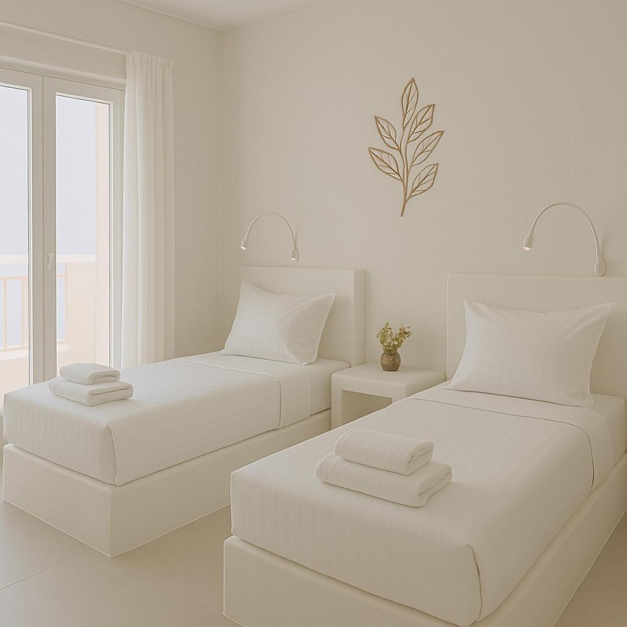 Virginia Studios Tinos Luaran gambar